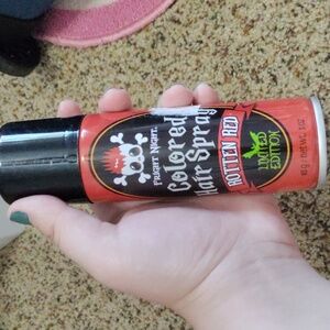 Spray-On Temporary Hair Dye